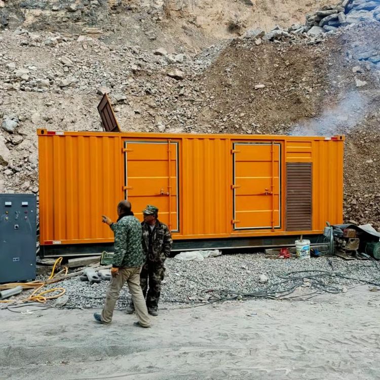 衢州如何选择适合自己的 800KW 柴油发电机组?